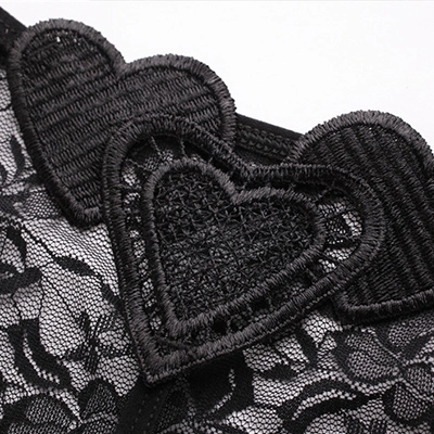 ハートモチーフのセクシーショーツ